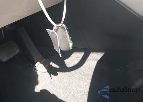 2021 Kia Telluride S from USA, damaged, VIN 5XYP64HC9MG106479